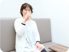 院内で下剤を服用できる